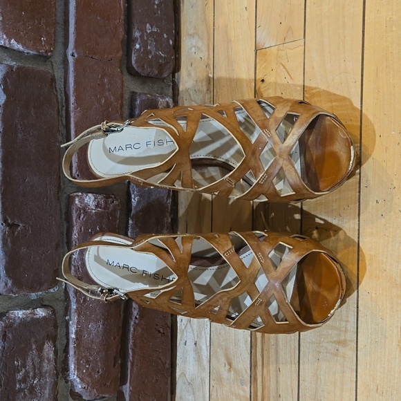 Marc Fisher Brown Leather Platform  High Heel Sandal - Sz 8 1/2 - Picture 2 of 6